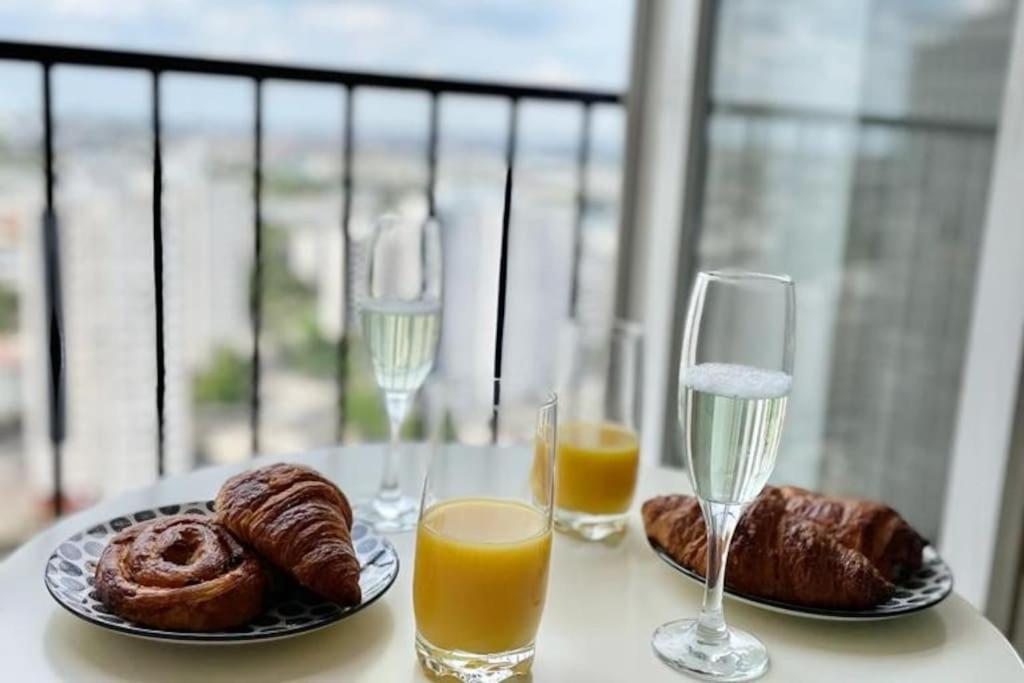 Apartamento Ciel De Paris : Vue Tour Eiffel Choisy-le-Roi Exterior foto
