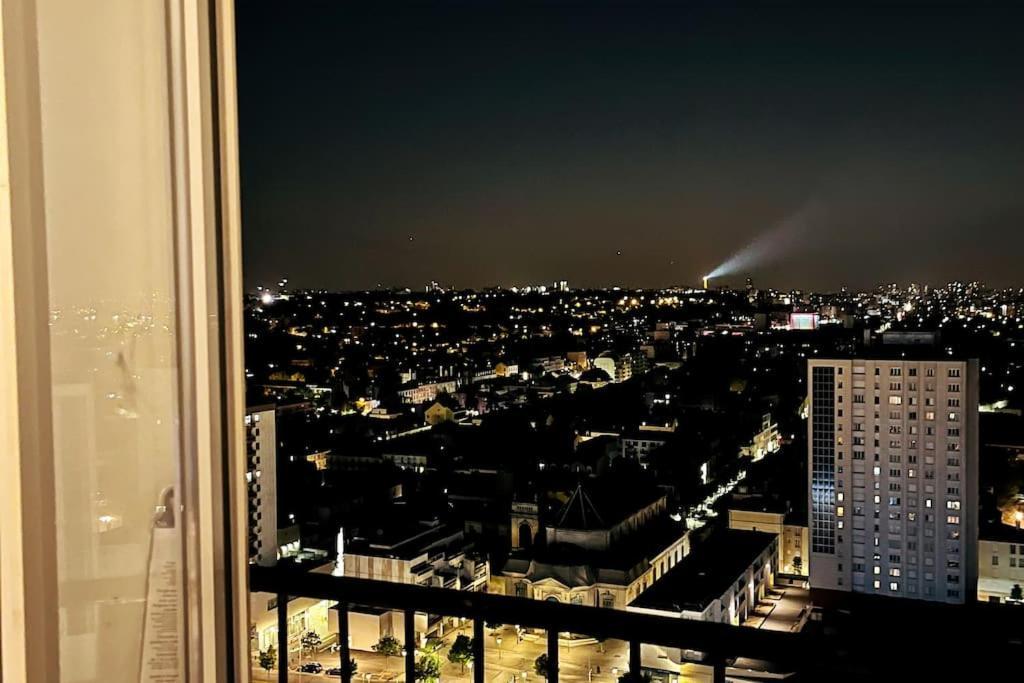 Apartamento Ciel De Paris : Vue Tour Eiffel Choisy-le-Roi Exterior foto